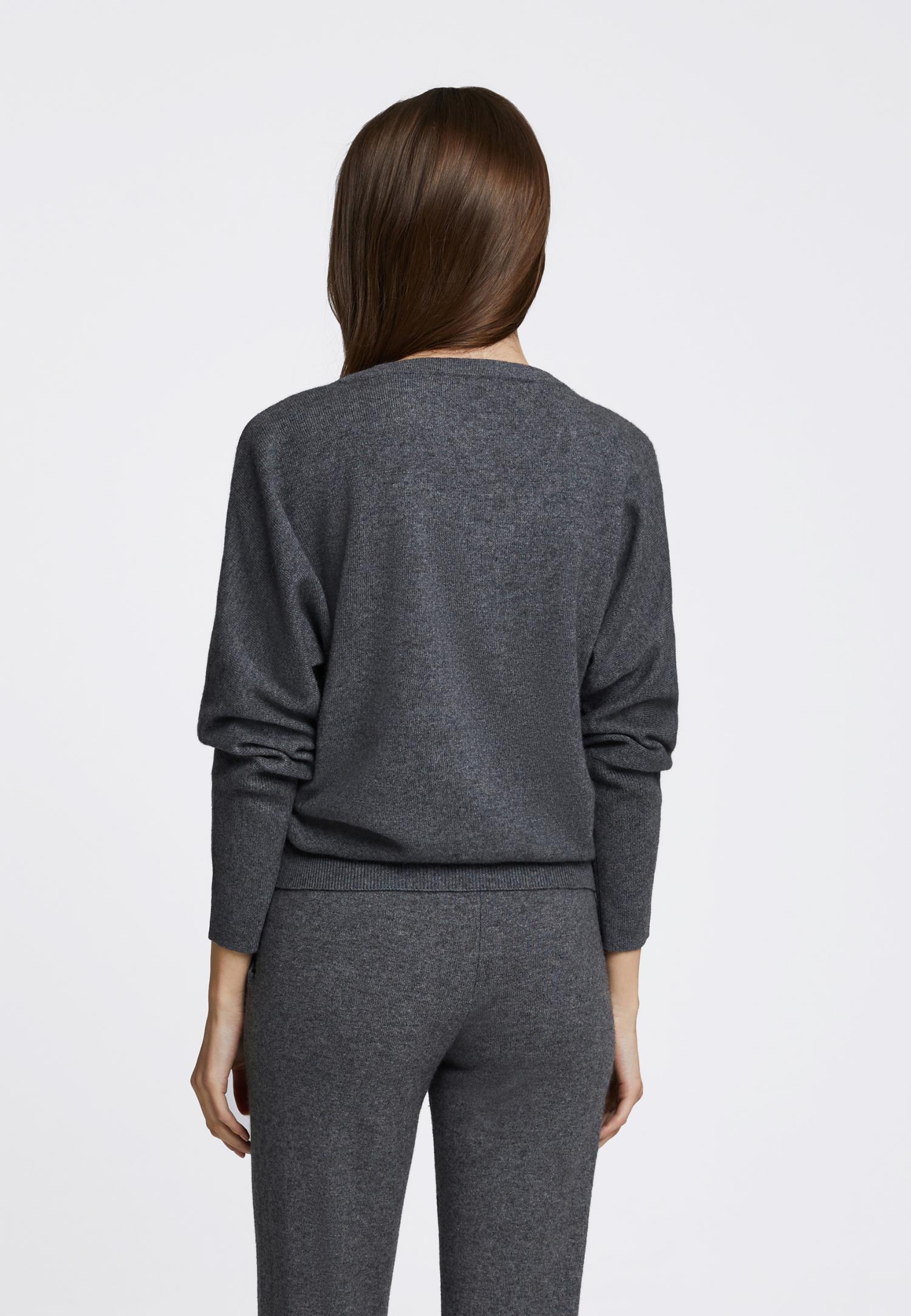 Джемпер с V-образным вырезом из кашемира W22-00CH0516 Marc & André